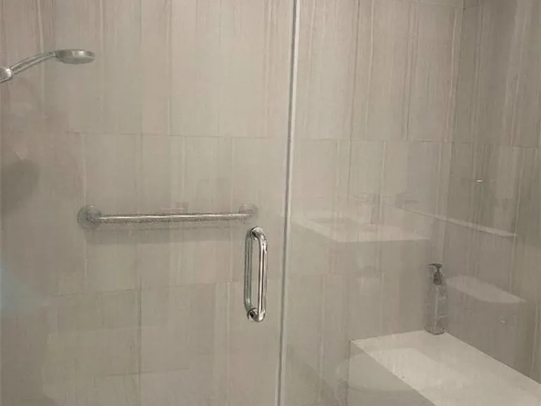 210 N Monterey St #505 — Photo 8