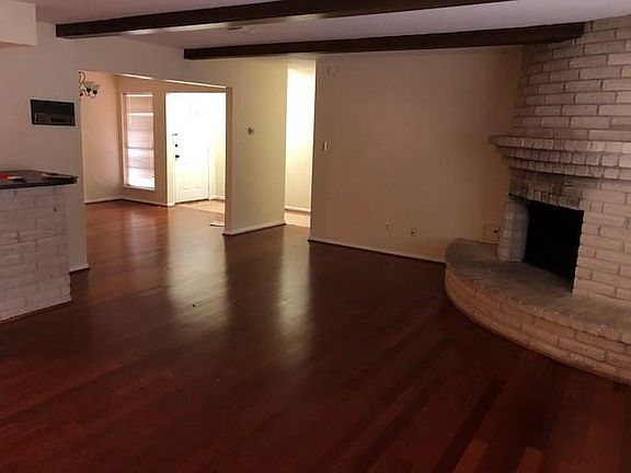 2nd image of 9211 Willow Meadow Dr
