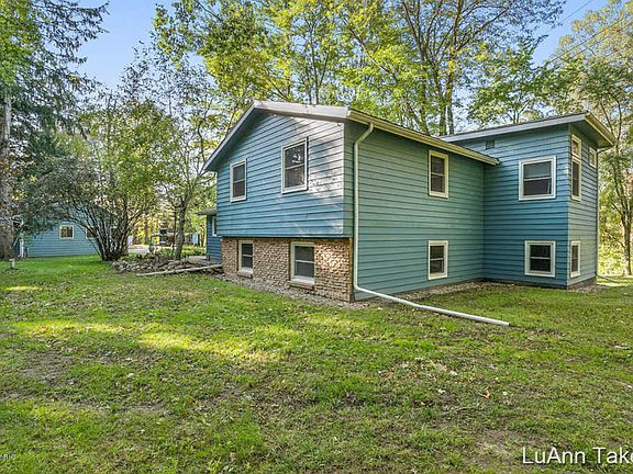 4th image of 1171 Honey Creek Ave NE