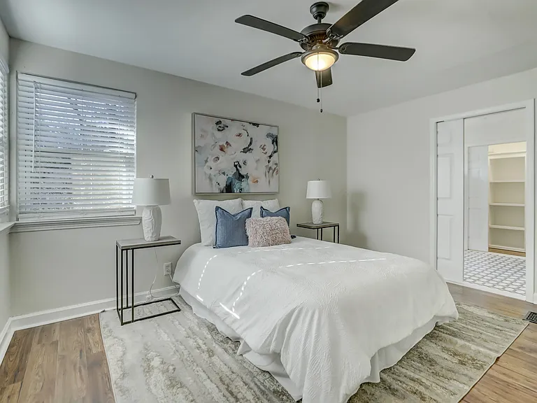 3325 Eastwood Dr — Photo 26