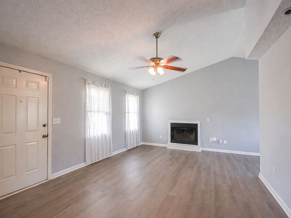 3rd image of 5598 Windy Knoll Pl