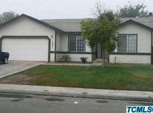 1031 Omalley St, Visalia, CA 93292