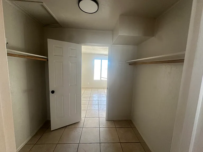 814 Chalon Ln — Photo 14