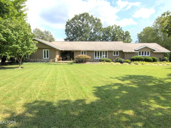 12004 N Fox Den Dr, Knoxville, TN 37934