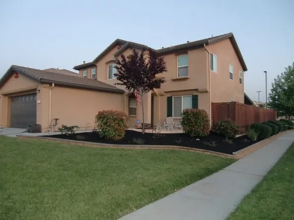 1332 Leighton Grove Dr, Plumas Lake, CA 95961