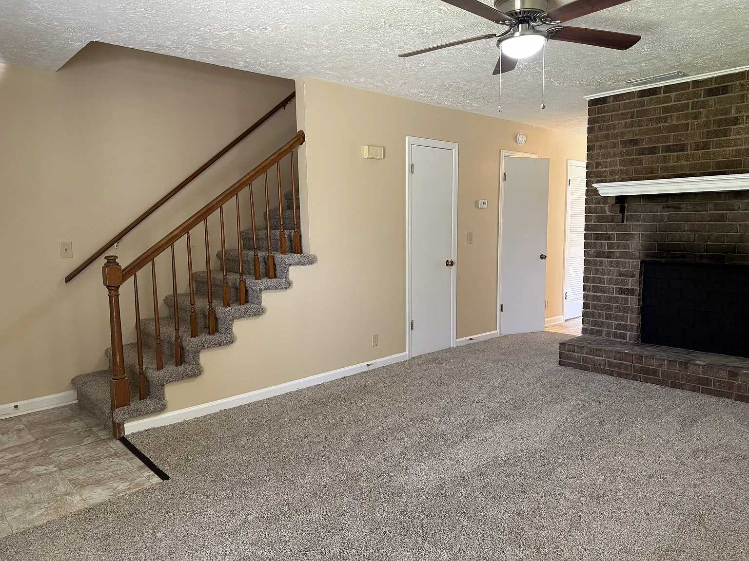 2 bed, 1.5 bath, 1368 sqft, $1,535 — Photo 4