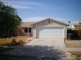2110 W Holt Ave, El Centro, CA 92243