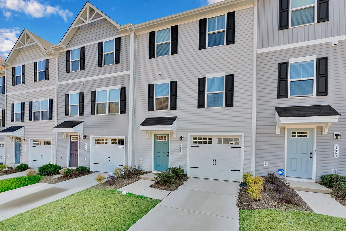 Building Photo - 4008 Haldane St