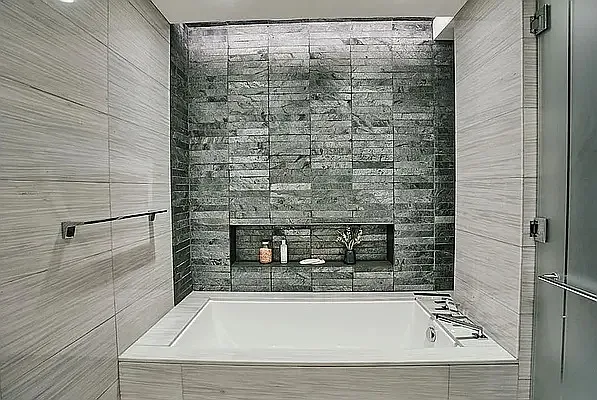 70 Charlton St #6C — Photo 9