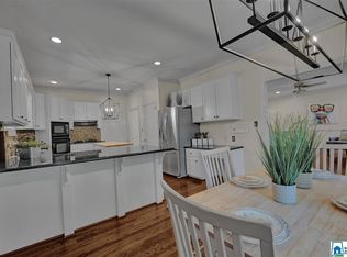 2533 Westminster Cir, Birmingham, AL 35242