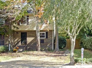 3276 Overton Manor Dr, Birmingham, AL 35243