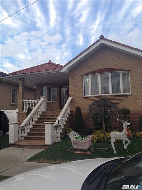 1st image of 98-05 162 Ave