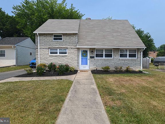 2nd image of 1507 Binder Ln