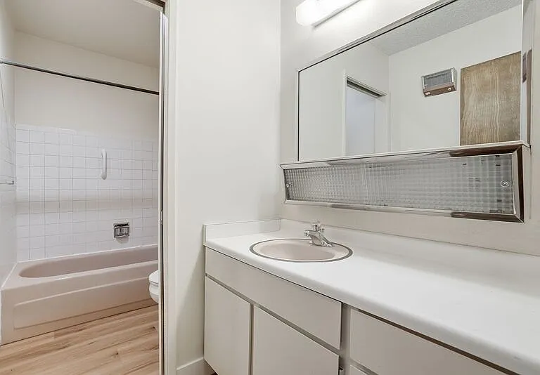 3104 E 27th Ave #203 — Photo 15