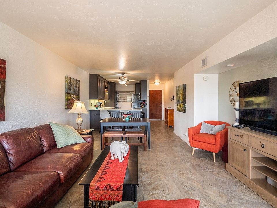 1st image of 8220 Vincetta Dr Unit 4