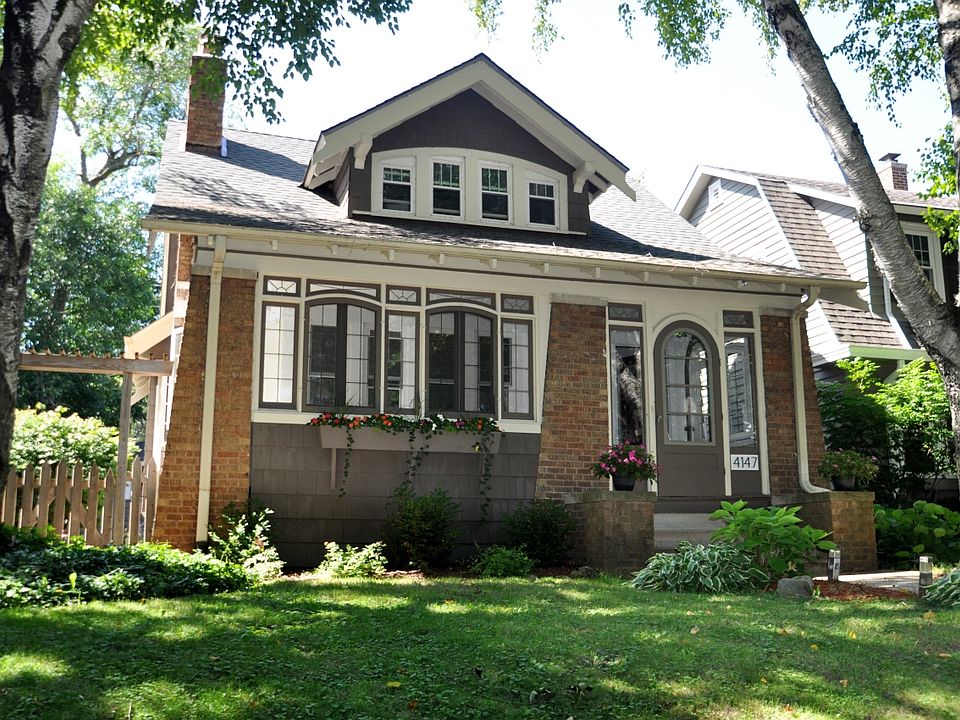 1st image of 4147 N Farwell Ave