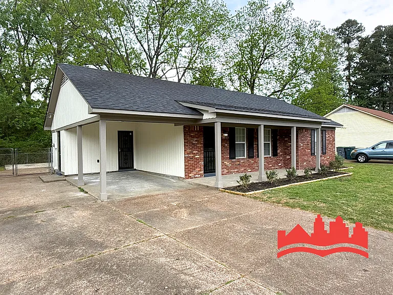 3521 Steele St — Photo 4