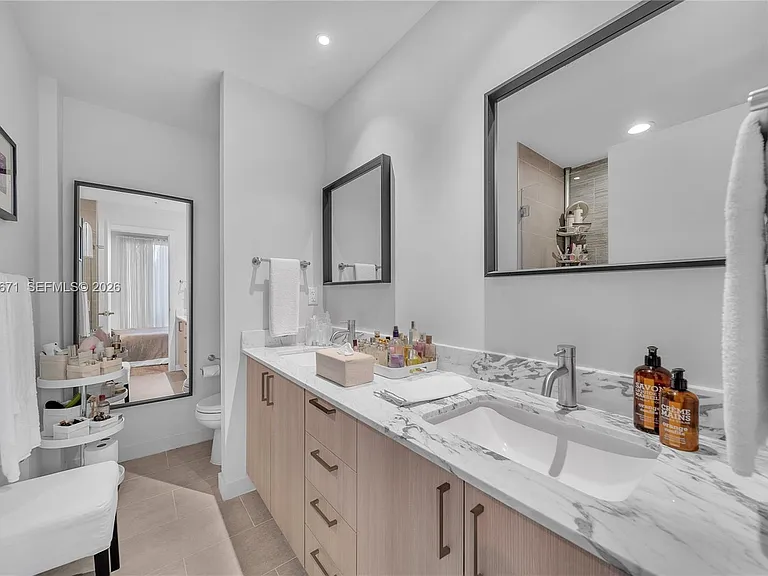 320 NE 126th St #32 — Photo 4