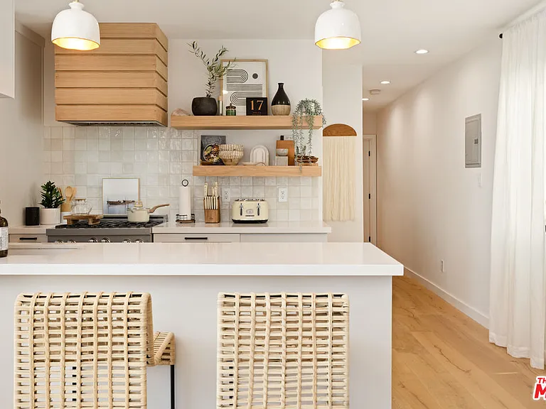 17 Sunset Ave #1 — Photo 15