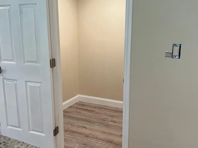 walk-in pantry