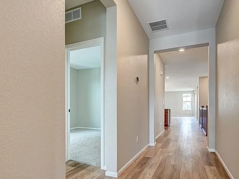 4537 S Netherland St — Photo 15
