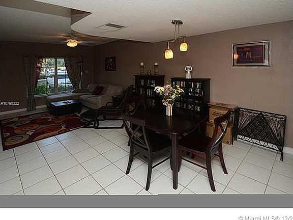 4th image of 16747 Hemingway Dr