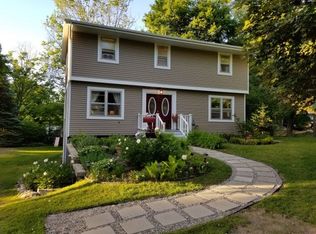 311 W Hurlbut St, Charlevoix, MI 49720
