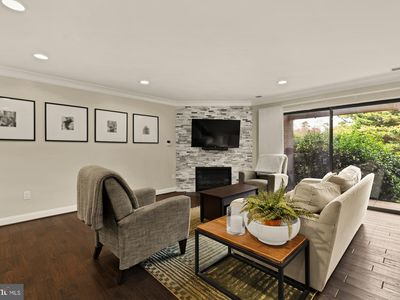 47 Dudley Ct #18, Bethesda, MD, 20814