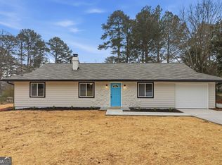 6075 Sumter Dr, Douglasville, GA 30135