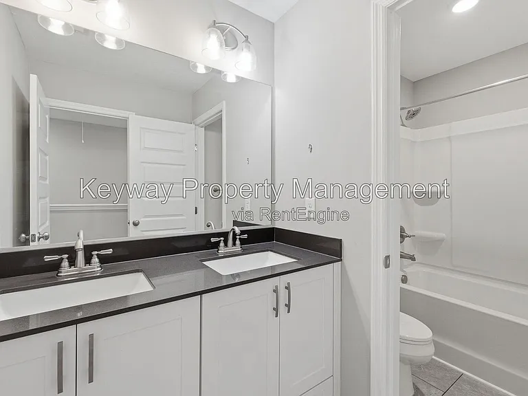 228 Linsmore Ln — Photo 18