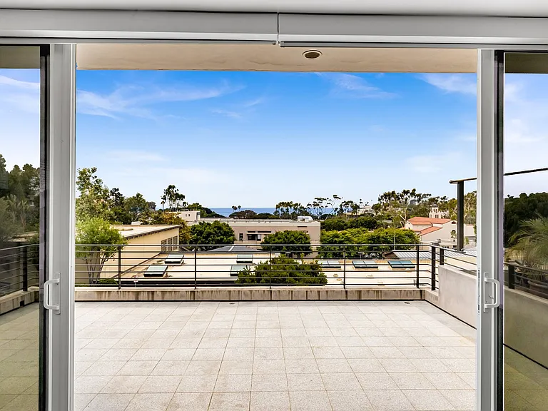 384 Loma Ter — Photo 13