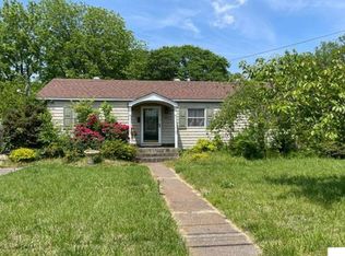 704 Endicotte Rd, Portsmouth, VA 23702