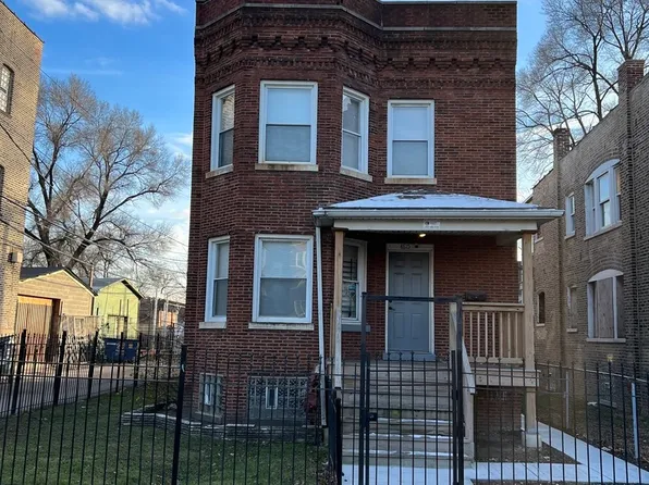 4815 W Superior St, Chicago, IL 60644