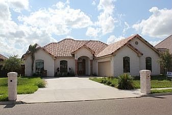 1st image of 701 Sabal Ave