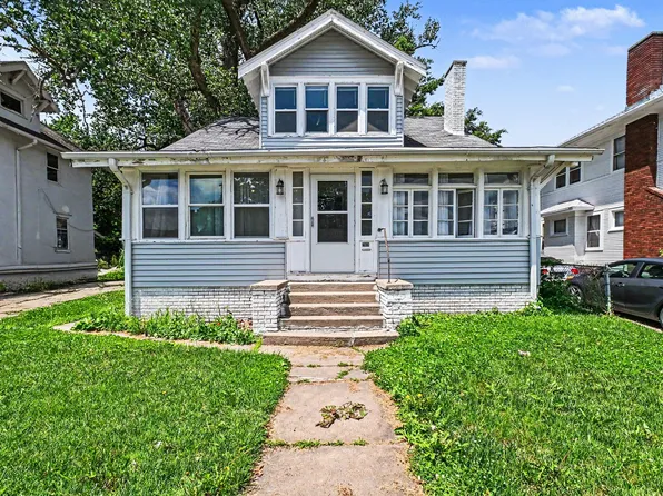 2818 N 45th St, Omaha, NE 68104