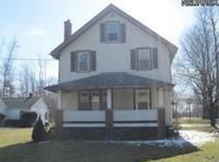 1286 Salt Springs Rd, Mineral Ridge, OH 44440
