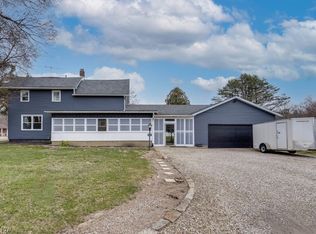 13736 Kaufman Ave NW, Hartville, OH 44632