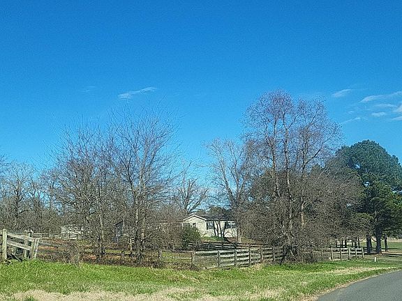 3rd image of 5320 River Bend Rd