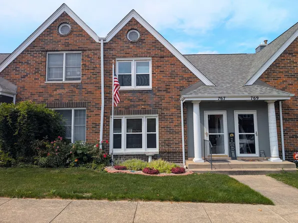 767 Kenmare Pkwy, Crown Point, IN 46307