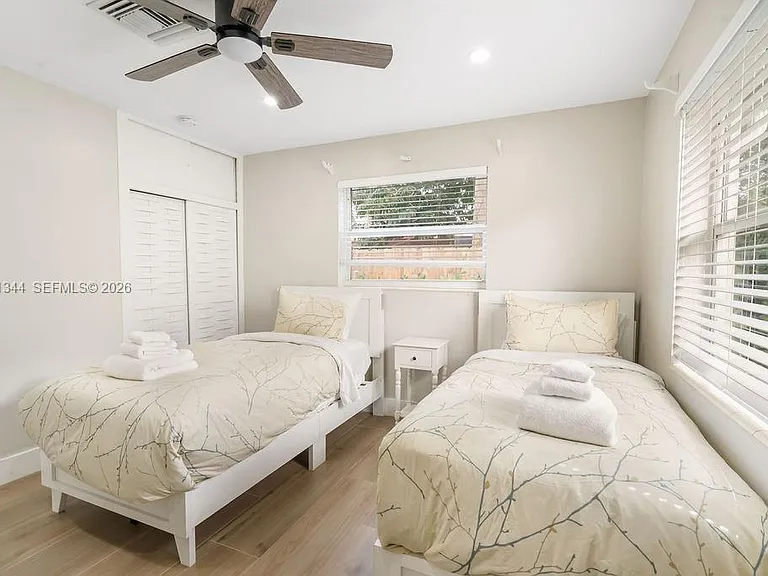 913 Lighthouse Dr — Photo 24