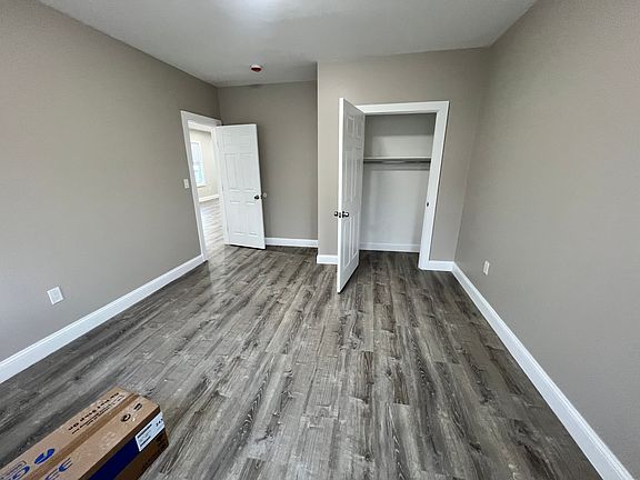 5th image of 15 Quincefield St APT 2