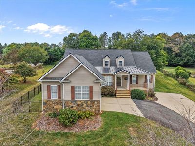 3008 River Hill Ln, Burlington, NC, 27217