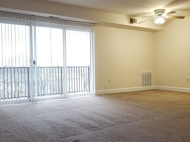 3331 Hewitt Ave #1 — Photo 25