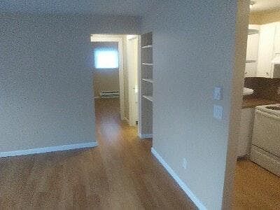 3rd image of 14332 32nd Ave NE APT A