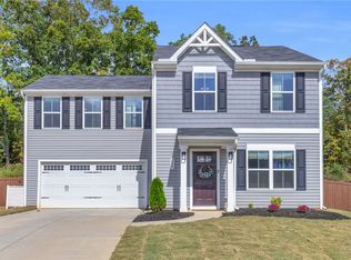 239 Burr Oak Ln, Piedmont, SC 29673