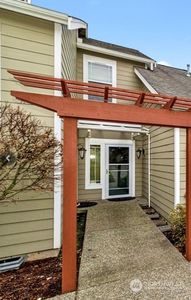 910 Medical Center Drive, Arlington, WA, 98223