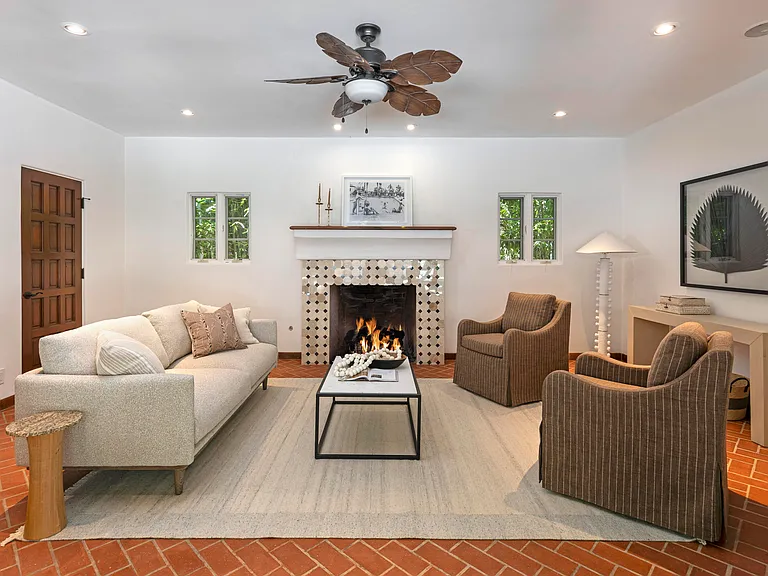 1493 Sycamore Canyon Rd — Photo 36