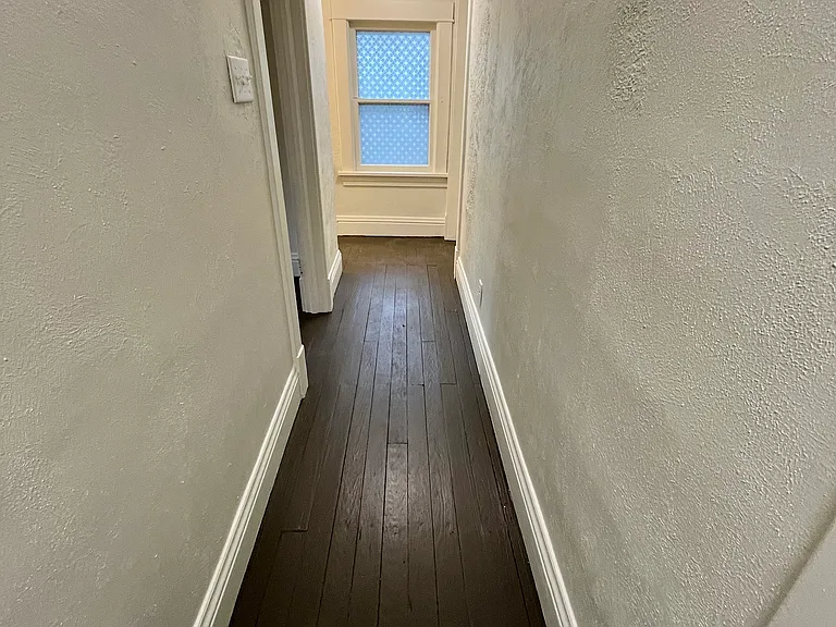 1125 Allen St — Photo 11