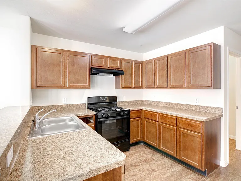 8922 San Alberto — Photo 3