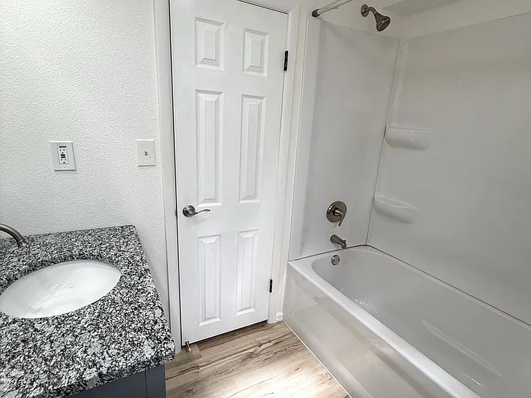 3249 Monte Vista Dr — Photo 14